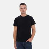 Футболка BASE Black APEX